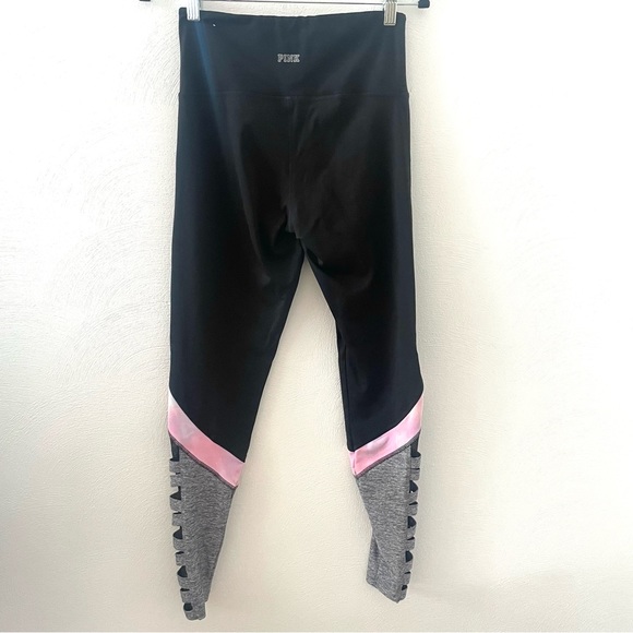 VS PINK Ultimate Yoga Leggings - Picture 2 of 15